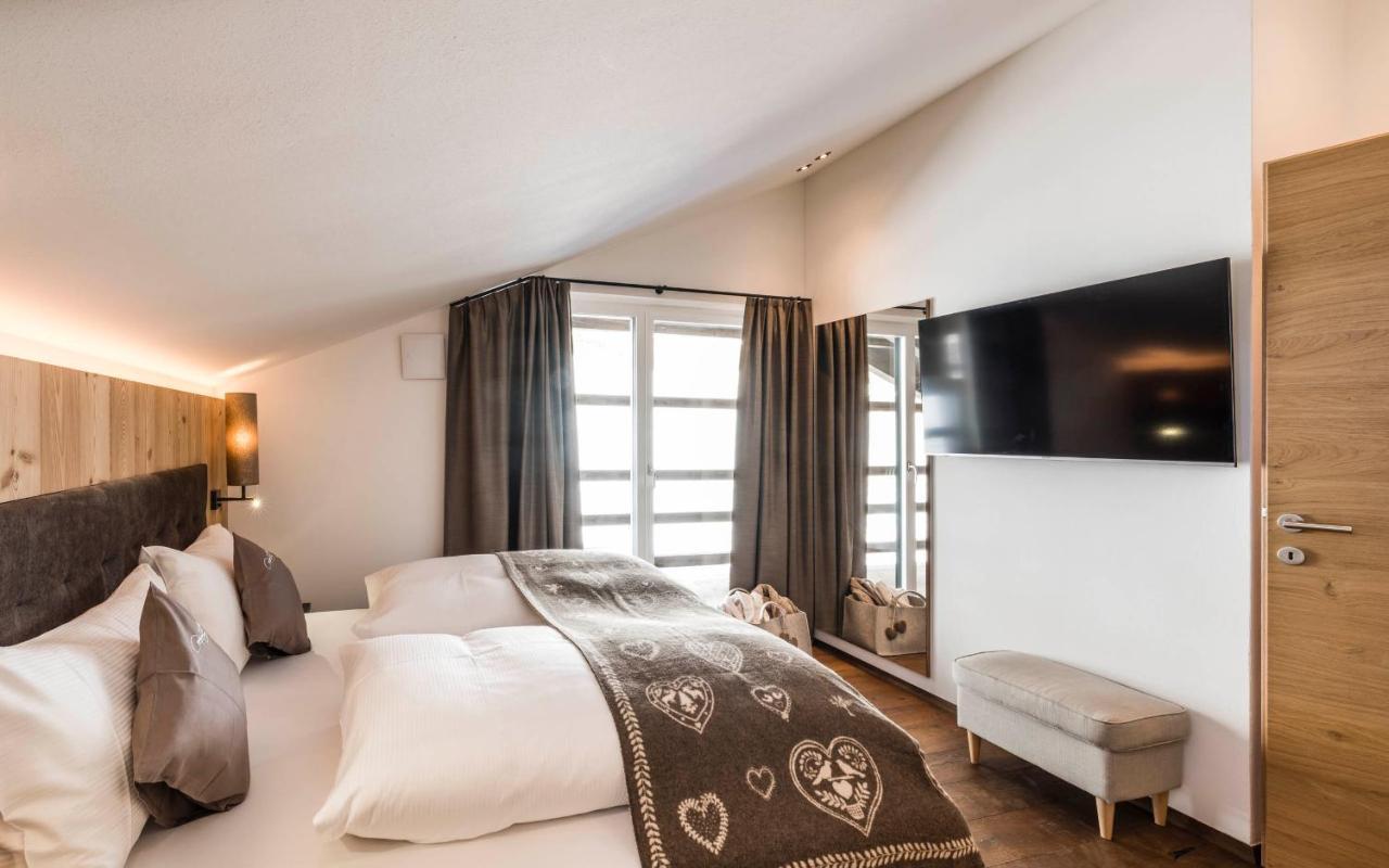 Cadepunt The Dolomites Lodge Selva di Val Gardena Kültér fotó
