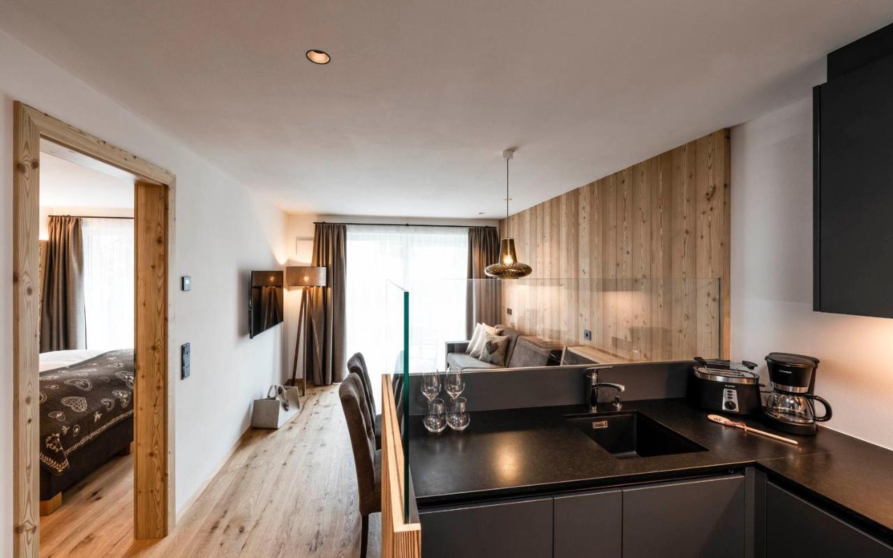 Cadepunt The Dolomites Lodge Selva di Val Gardena Kültér fotó