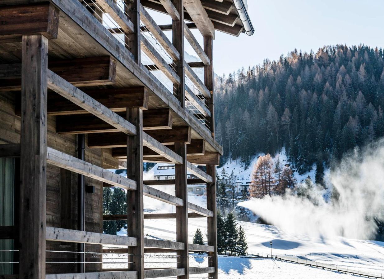Cadepunt The Dolomites Lodge Selva di Val Gardena Kültér fotó